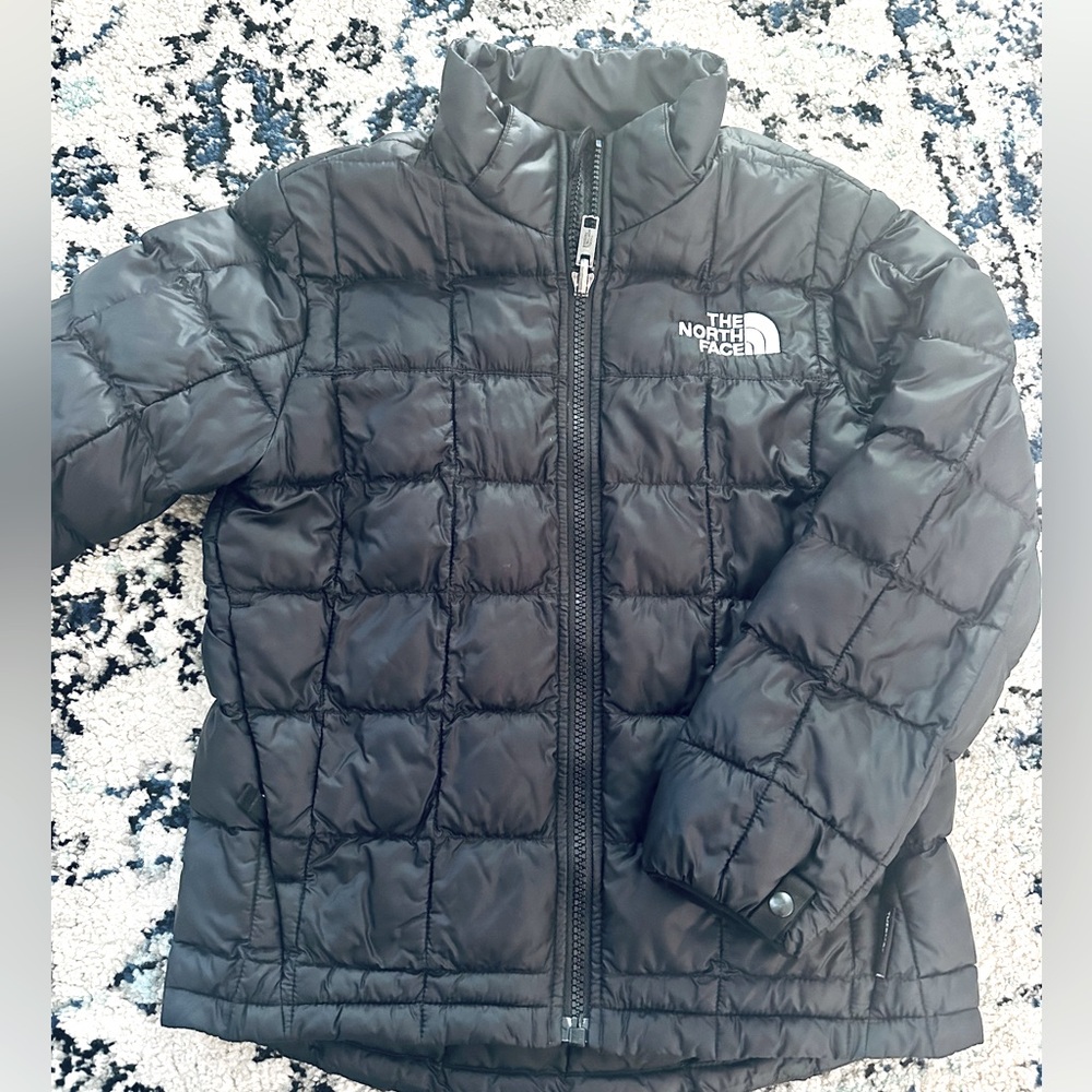 North Face Boys’ Thermoball Jacket - Size 7/8